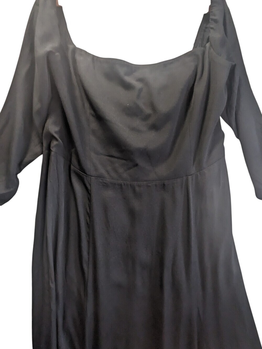 Reformation Black Off-Shoulder Smocked Maxi Dress Size US 18 FLAW - Picture 3 of 12